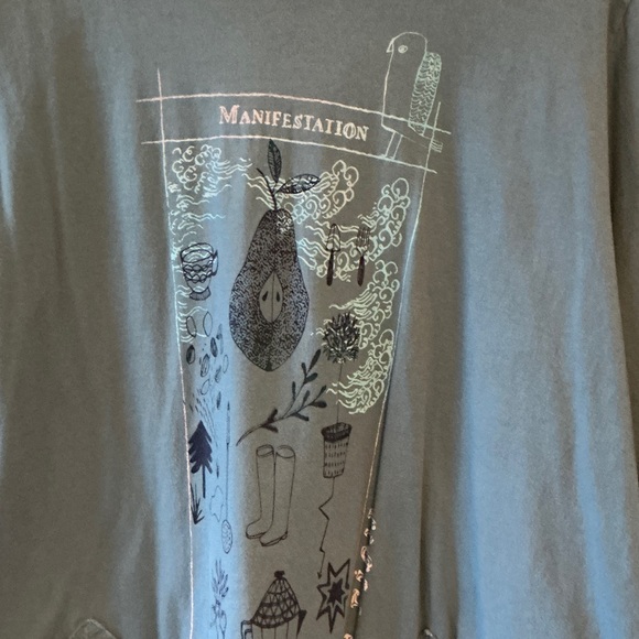 Blue Fish blue Tunic with Unique Design - Picture 3 of 5